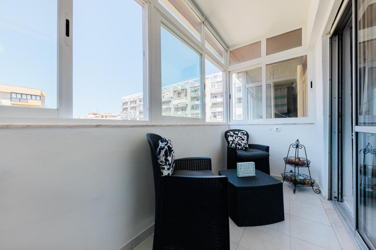 2 Room Condo - 5 Mins From Costa Da Caparica Beach & Bars المظهر الخارجي الصورة