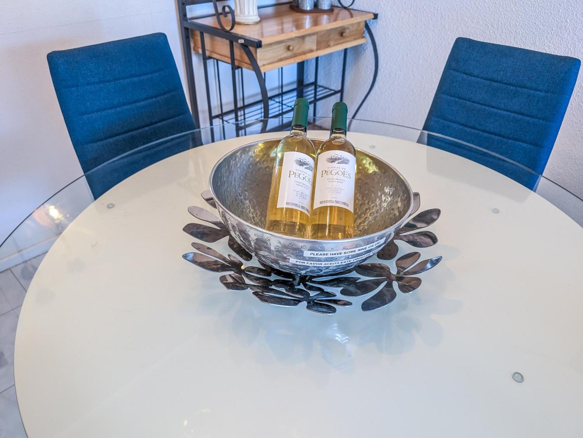 2 Room Condo - 5 Mins From Costa Da Caparica Beach & Bars المظهر الخارجي الصورة