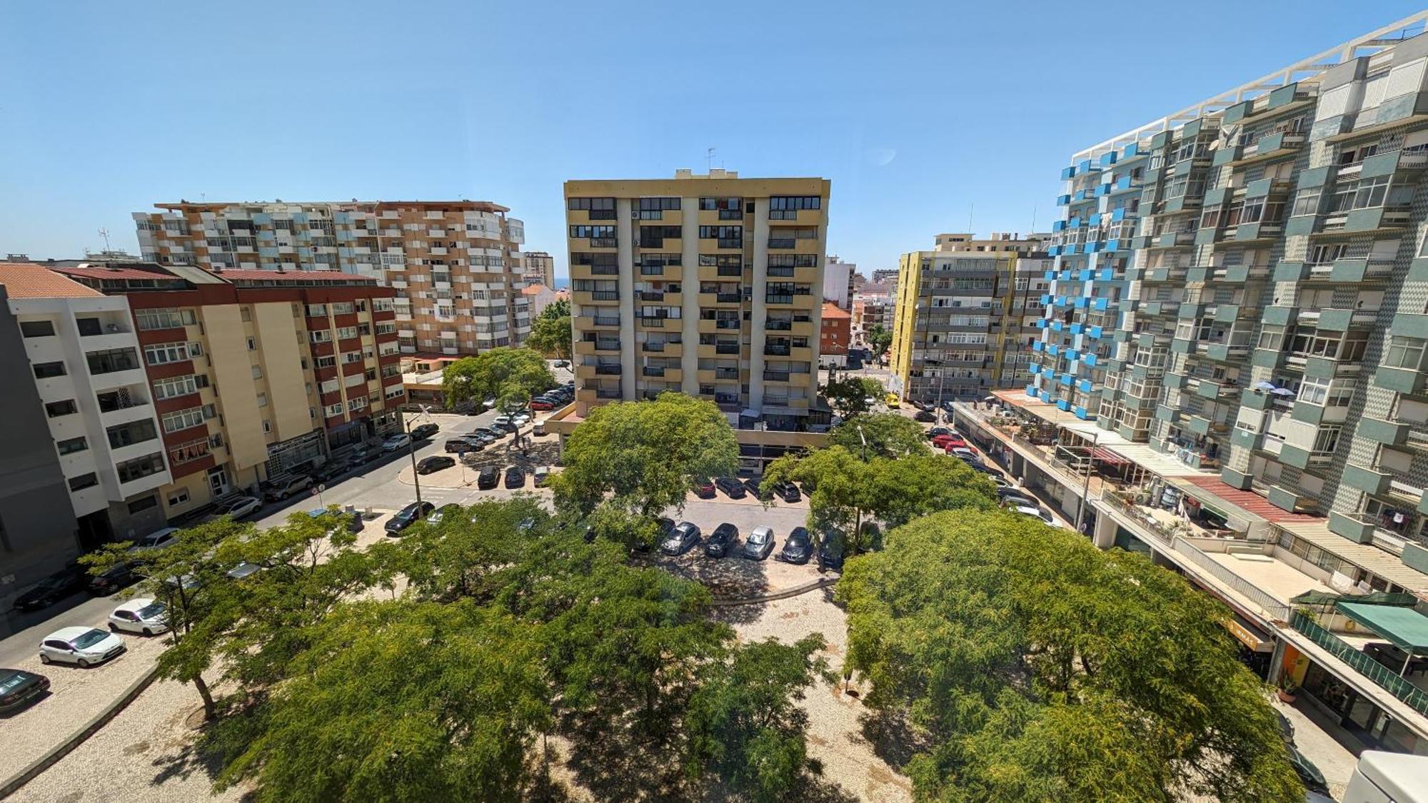 2 Room Condo - 5 Mins From Costa Da Caparica Beach & Bars المظهر الخارجي الصورة